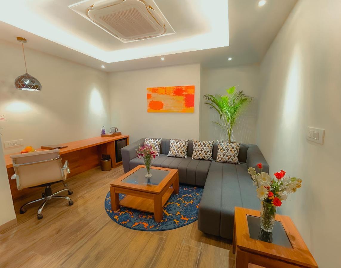 Playotel Premier Vijay Nagar Индаур Экстерьер фото