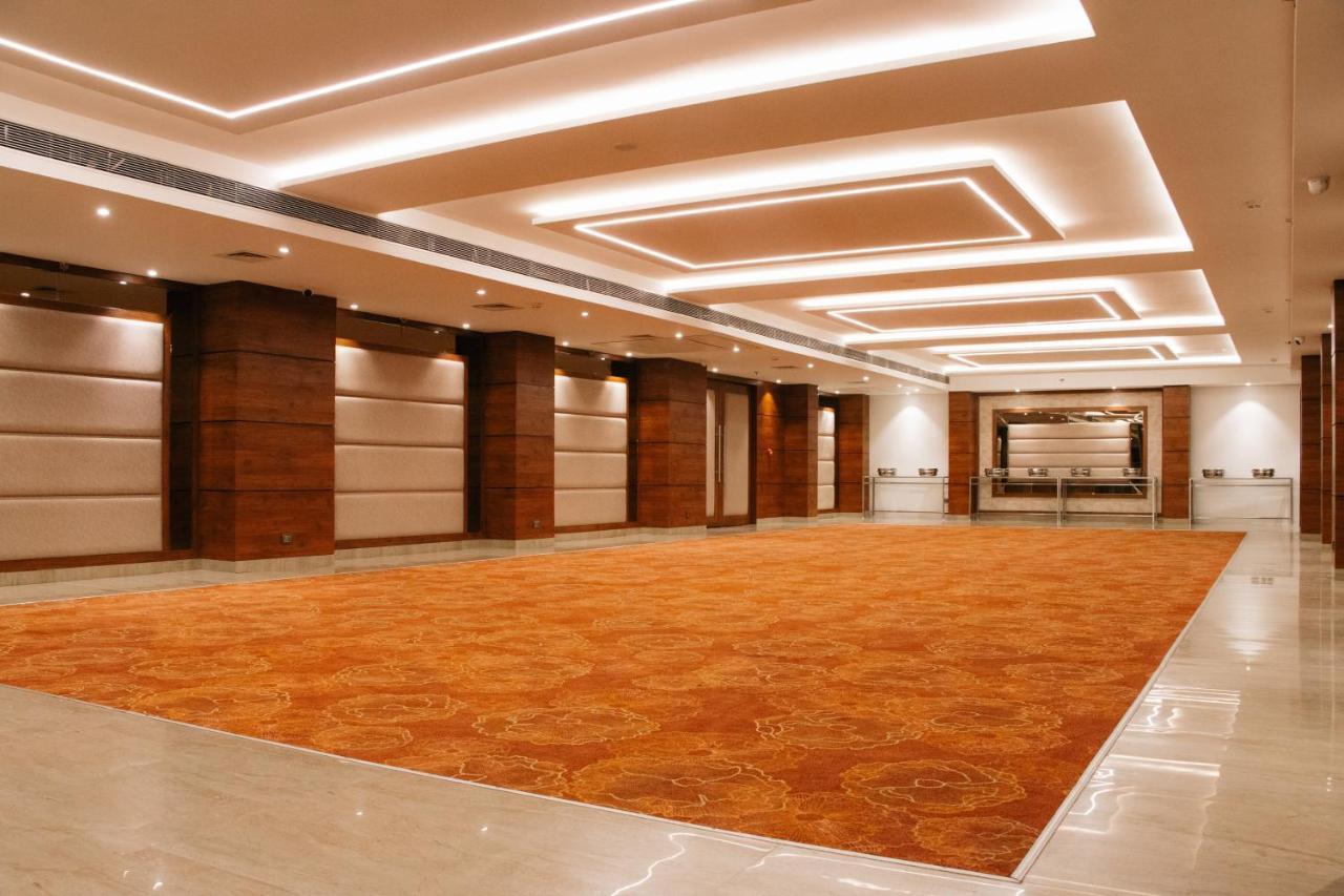 Playotel Premier Vijay Nagar Индаур Экстерьер фото